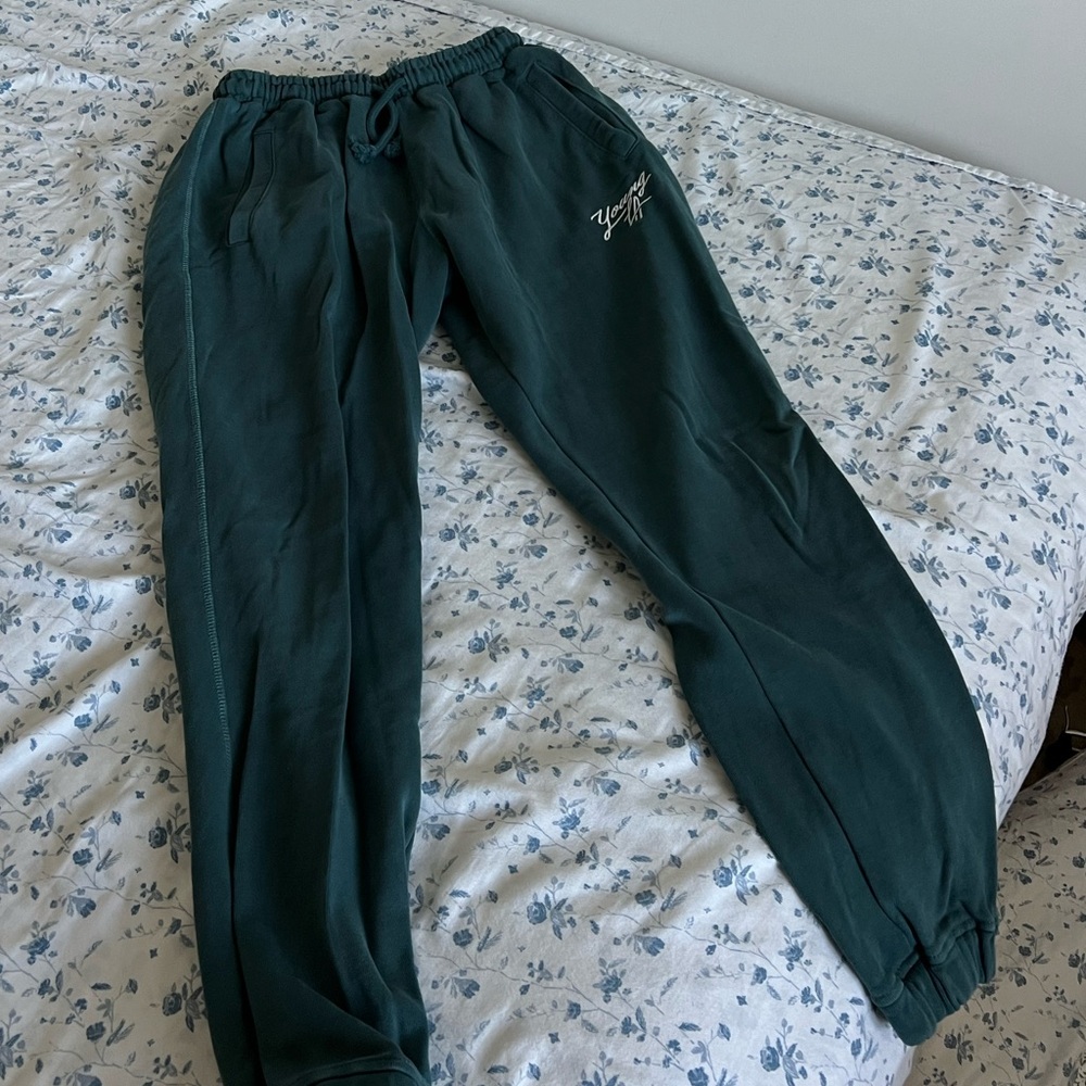 young la joggers